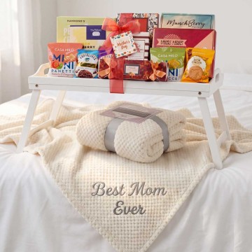 Breakfast in Bed for Mom Gift Tray